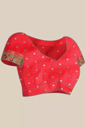 Pink women embellished saree with solid border