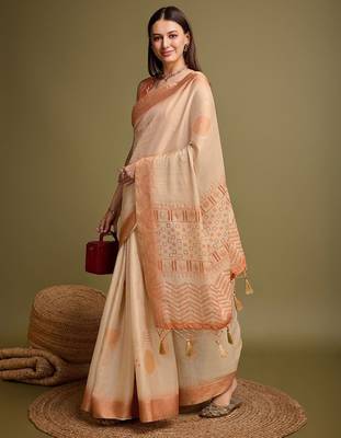 Black ethnic motif zari woven banarasi saree with blouse 5