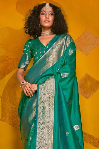 green woven design zari silk blend banarasi saree