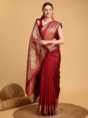 red ethnic motif zari woven banarasi saree with blouse 4