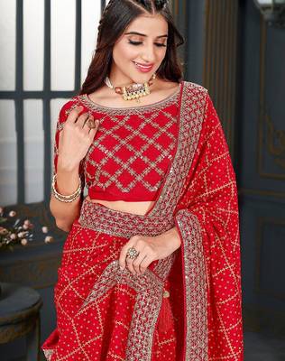 red bandhani printed embroidered zari saree 4