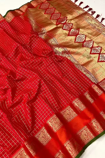 Red red & gold-toned floral zari silk blend paithani saree