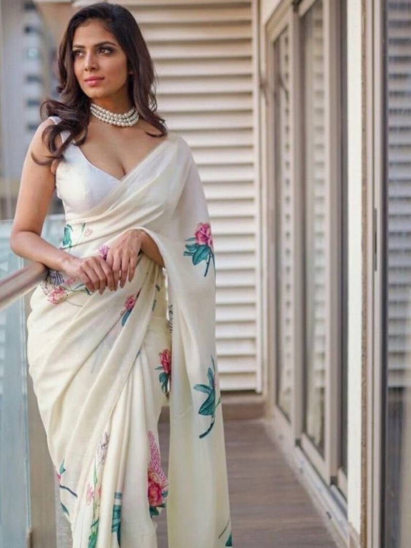 Pink pink & green ethnic motifs woven designed zari paithani saree
