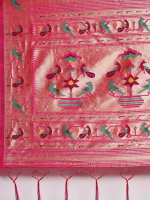 pink pink & gold-toned floral zari silk blend paithani saree 5