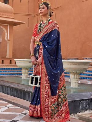 Maroon maroon & gold-toned floral zari silk blend paithani saree 1