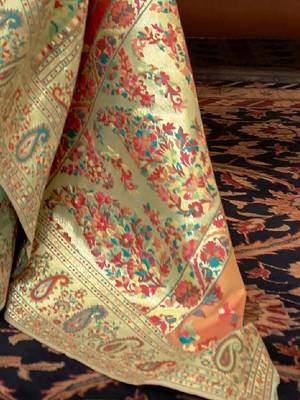Lavender ethinic motif woven design zari saree 4