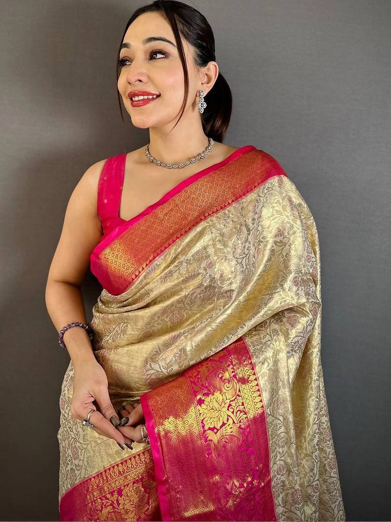 gold woven design zari silk blend kanjeevaram saree