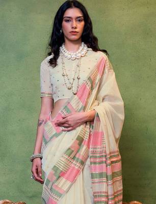 cream zari silk blend banarasi saree 3