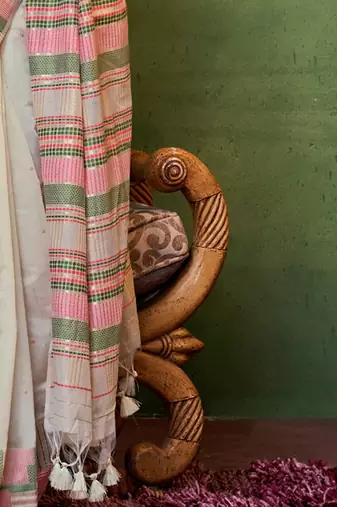 cream zari silk blend banarasi saree