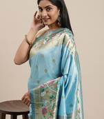 blue blue & gold-toned ethnic motifs silk blend saree