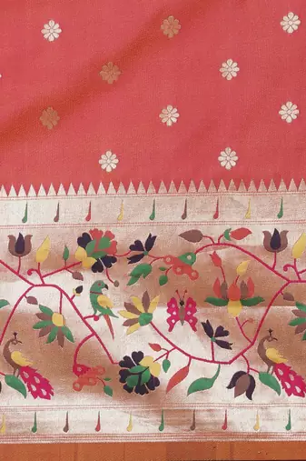 coral coral & gold-toned ethnic motifs silk blend saree