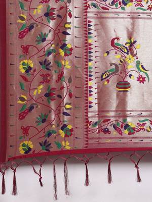pink pink & green ethnic motifs silk blend saree 5