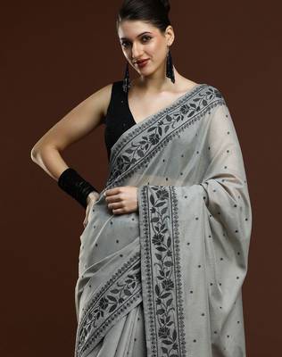 grey woven design banarasi saree 4
