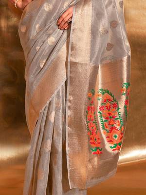 grey woven design zari tissue banarasi saree 5
