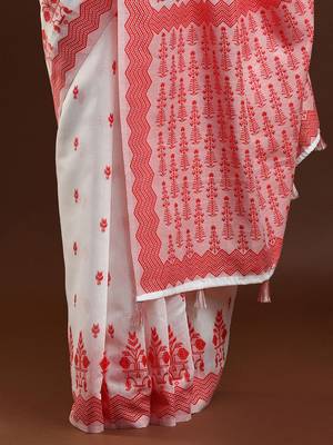 white geometric printed cotton saree with blouse 5
