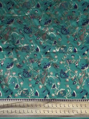 green green floral zari silk blend paithani saree 3