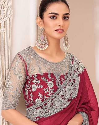 Beige solid woven design saree 3