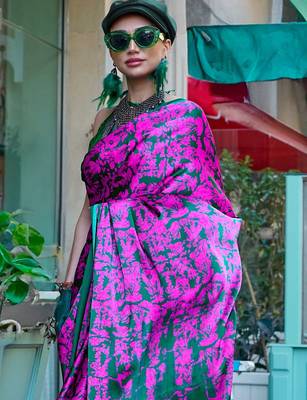 Pink woven design solid saree 3