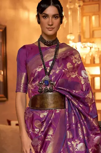 Teal teal & gold-toned woven design zari silk blend banarasi saree