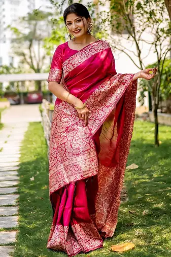 pink woven design solid saree
