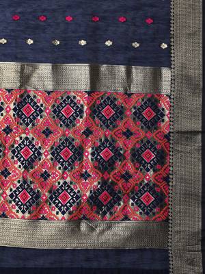 navy_blue navy blue & red silk blend ethnic woven designed festive saree 5