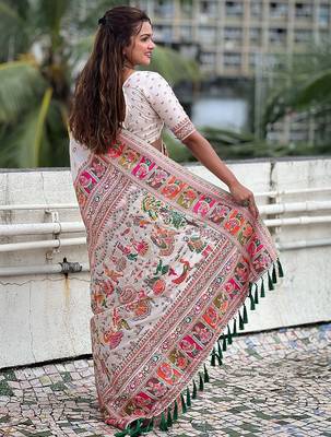 Navy blue navy blue & red floral zari silk blend banarasi saree 2