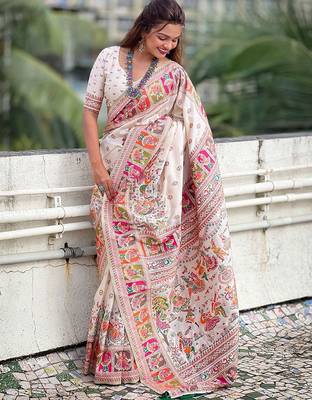 Navy blue navy blue & red floral zari silk blend banarasi saree 3