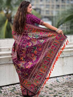 purple floral printed pashmina saree 2