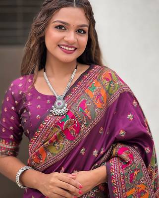 purple floral printed pashmina saree 5