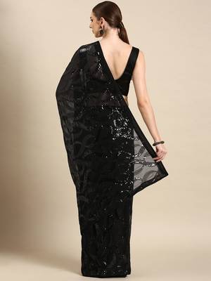 black abstract sequinned saree 3