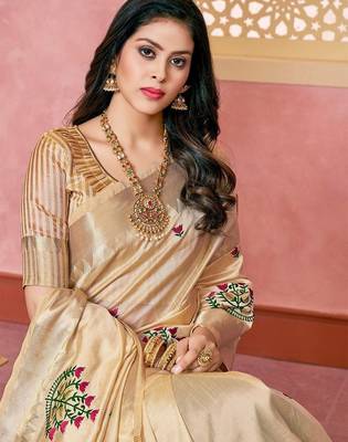 cream cream & pink floral embroidered assam silk cotton banarasi saree 3