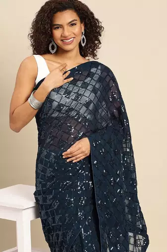 Red satin embellished detail saree with blouse piece
