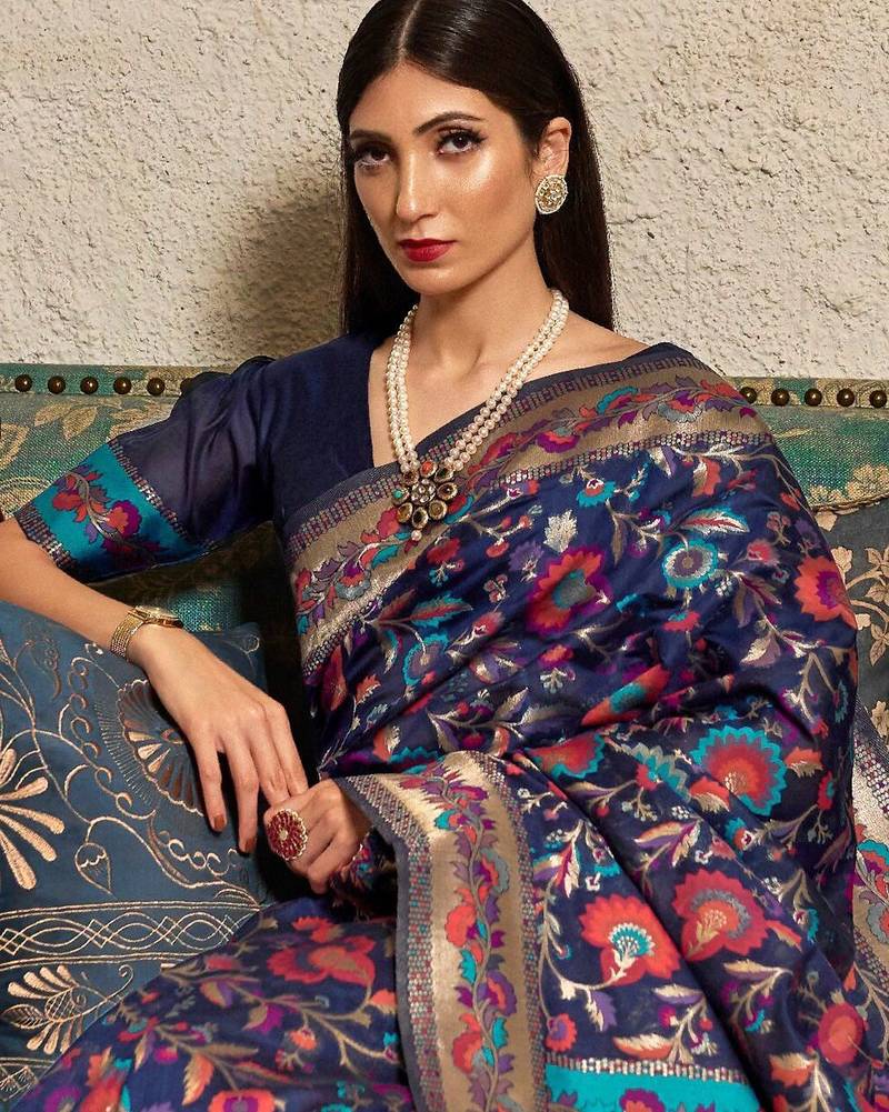Lavender sequinned tissue saree