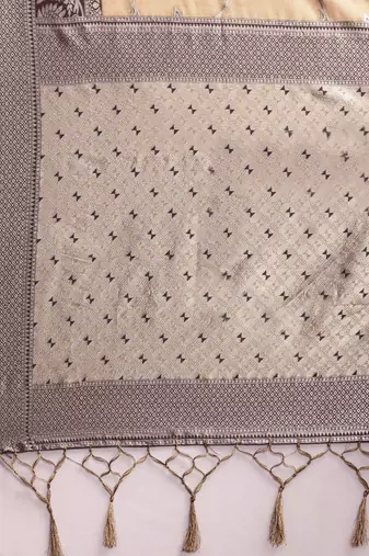 peach peach-coloured floral silk blend banarasi saree