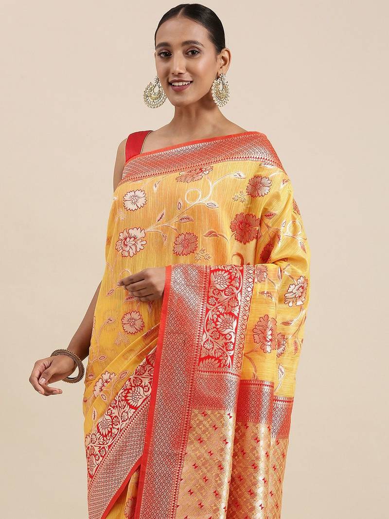 Pink pink & gold-toned floral zari silk blend bagru saree
