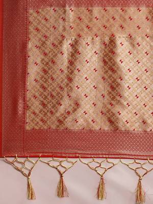 Pink pink & gold-toned floral zari silk blend bagru saree 5