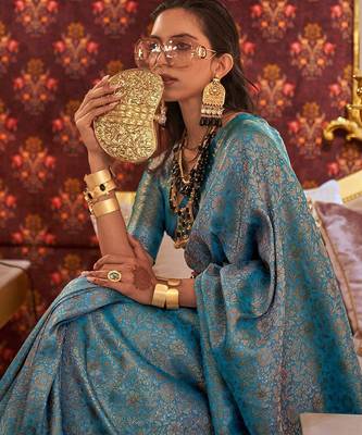 blue blue & gold-toned floral woven design zari banarasi saree 3