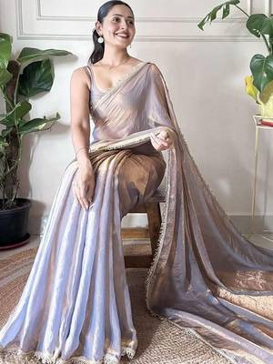 lavender sequinned tissue saree 3
