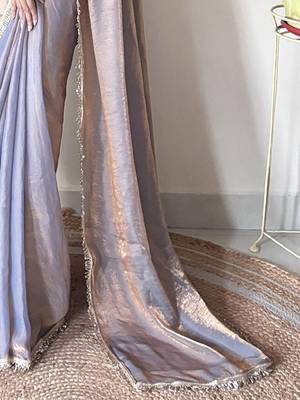 lavender sequinned tissue saree 5