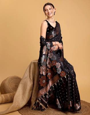 Cream polka dot satin block print saree 4