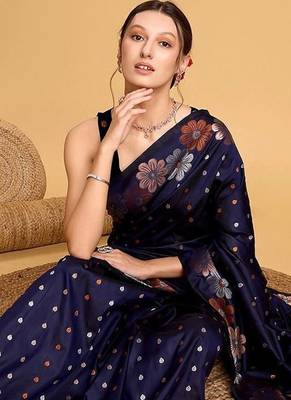 navy_blue floral zari banarasi saree 4