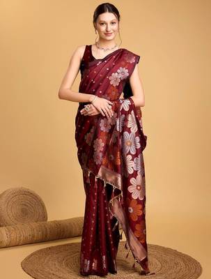 maroon ethnic woven design zari banarasi saree 4