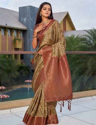 beige floral woven design saree 3
