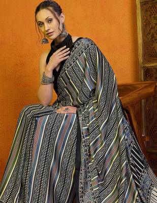 grey ethnic motifs satin block print saree 4