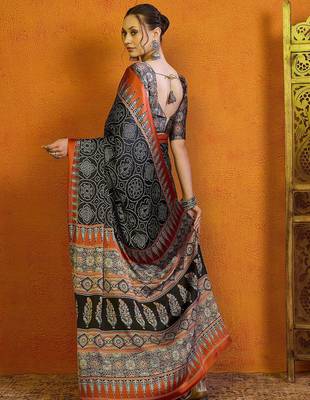 black bandhani printed satin block print saree 3
