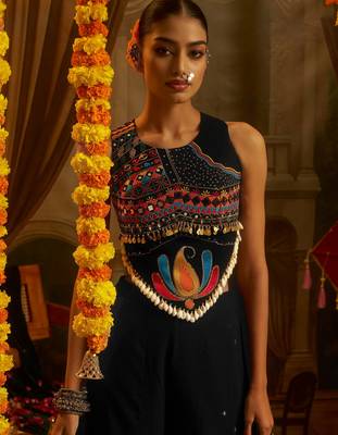 Alluring Black Sequins Georgette Navratri Wear Crop Top With Palazzo 5