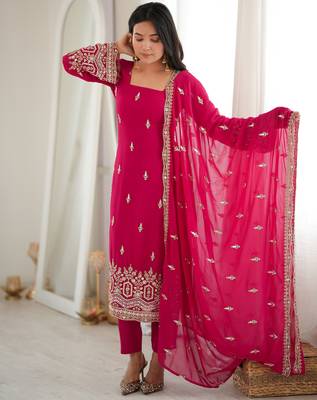 Pretty Rani Pink Bead Work Georgette Function Wear Pant Suit 2