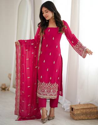Pretty Rani Pink Bead Work Georgette Function Wear Pant Suit 3