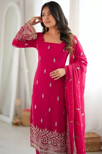 Pretty Rani Pink Bead Work Georgette Function Wear Pant Suit