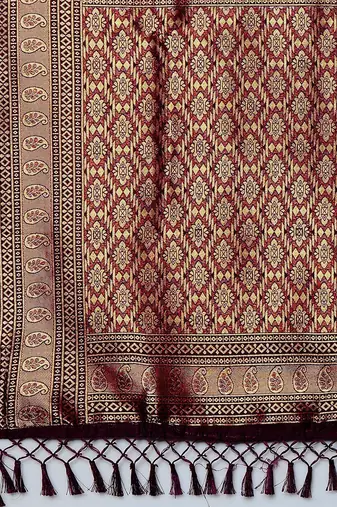 magenta woven design zari silk blend banarasi saree